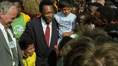 اليونسكو تنعي أسطورة البرازيل وكرة القدم بيليه