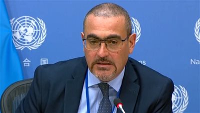 الأمم المتحدة تنسق مع طالبان لإعادة عمل النساء في المنظمات الإنسانية