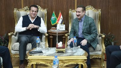 وزير الصحة يبحث مع محافظ المنوفية الوضع الصحي بالمحافظة