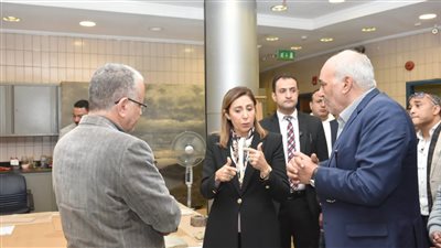 وزيرة الثقافة تتفقد متحفي 
