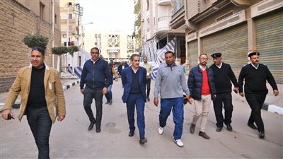 محافظ الغربية في جولة تفقدية لمحيط الكنائس بزفتى 