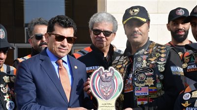 وزير الشباب والرياضة يستقبل فريق المتحدون للدراجات النارية السعودي بمقر الوزارة بالعاصمة الإدارية 