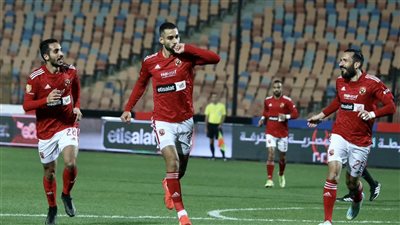 صاروخية السولية ..تمنح الأهلي التقدم أمام بيراميدز في الشوط الأول