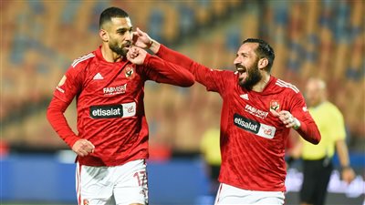 يا ليلة حمراء .. نسر الأهلي يحلق على صدارة الدوري بالفوز على بيراميدز