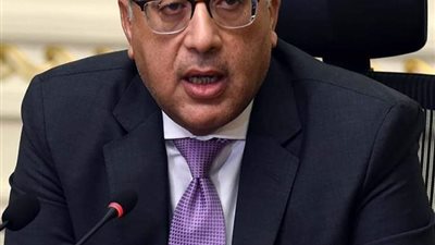 رئيس الوزراء يهنئ البابا تواضروس الثاني بعيد الميلاد المجيد