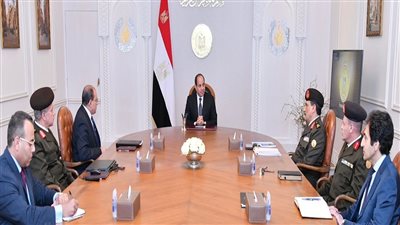 الرئيس عبد الفتاح السيسي يتابع الموقف التنفيذي لمشروعات الهيئة الهندسية  