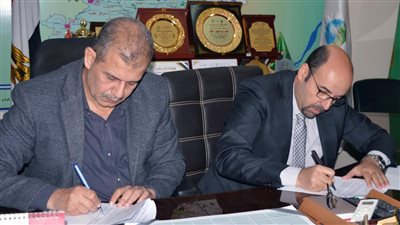 مياه الفيوم: توقيع عقد مشروع شبكات ومحطات رفع كلاستر ابو شنب والعجميين