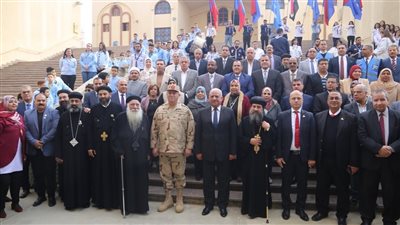 قيادات السويس تقدم التهاني للأخوة الاقباط بمناسبة عيد الميلاد المجيد 