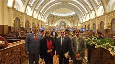 عمال العاصمة الادارية يشاركون فى احتفالات الاخوة المسيحين بأعياد الميلاد المجيد  