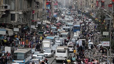 مولود كل 14 ثانية.. أرقام صادمة عن عدد سكان مصر