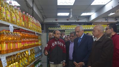 محافظ الجيزة يتفقد المجمعات الاستهلاكية للتأكد من توافر كافه السلع بأسعار مناسبة  