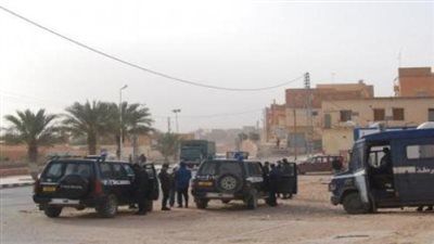 عائلة فتاة تعتدي بالضرب على شاب ويجبرونه على ارتداء قميص نوم بالدقهلية 