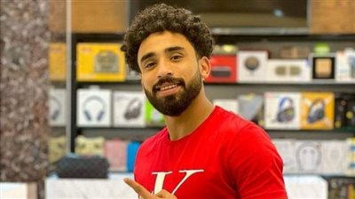 مروان عطية .. بقميص الأهلي في الظهور الأول داخل التتش