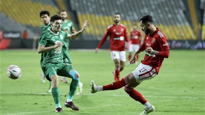 رفض هدية الزمالك.. الأهلي يسقط في فخ التعادل مع المصري بالدوري