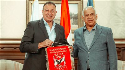 هيكسر الدنيا.. فرج عامر يكشف عن صفقة الأهلي القادمة