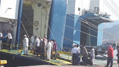 تداول 12 ألف طن بضائع عامة ومتنوعة بموانئ البحر الأحمر