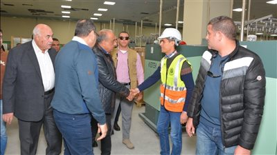 وزير قطاع الأعمال العام في جولة تفقدية موسعة بشركة غزل المحلة