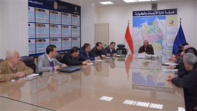 متابعة جهود محافظة البحيرة فى تطبيق قانون المحال العامة الجديد