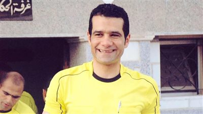 رسميُا.. محمود البنا حكمًا لمباراة الزمالك وبيراميدز بنصف نهائي كأس مصر