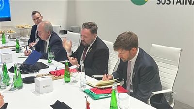 وزير الخارجية يستقبل الوزير الدنماركي للتعاون التنموي والسياسات المناخية