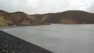 الدكتور سويلم يتابع موقف مشروعات الحماية من أخطار السيول