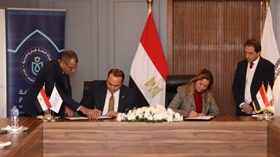 المدير التنفيذي للأكاديمية الوطنية للتدريب: تشيد بعمليات الإصلاح الصحي الشامل في مصر