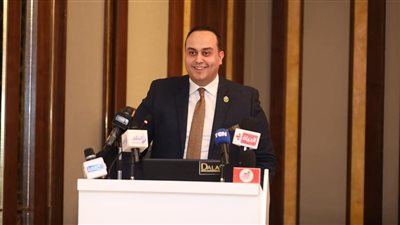 رئيس هيئة الرعاية الصحية: التأمين الصحي الشامل هدية الرئيس السيسي لكل المصريين