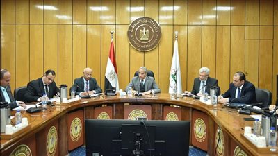وزير القوى العاملة يرأس اول اجتماع للوحدة المركزية لمتابعة تدريب وتشغيل ورعاية ذوي الإعاقة 