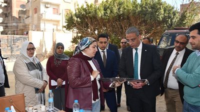 محافظ الفيوم يتفقد الأعمال الإنشائية بمقر الشبكة الوطنية الموحدة لخدمات الطوارئ والسلامة العامة