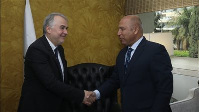 وزير النقل يستقبل المدير العام للاتحاد الدولي للسكك الحديدية (UIC) 