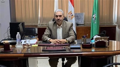 تموين الفيوم ضبط لحوم مذبوحة خارج المجزر وضبط عبوات فراخ كوكي وسجق وهمبرجر 