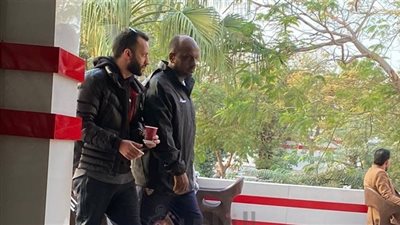 رغم تقديم استقالته.. أمير مرتضى يحضر الاجتماع الطارئ لمجلس الزمالك