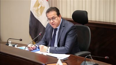 وزير الصحة يترأس اجتماع لجنة دراسة كيفية مواجهة التسرب من التعليم وزواج القاصرات وعمالة الأطفال