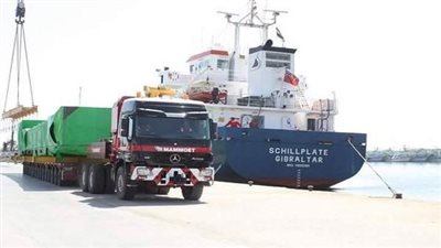 تداول 12 ألف طن بضائع عامة بموانئ البحر الأحمر