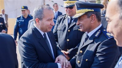 رئيس جامعة السويس يشارك في احتفالات مديرية الأمن بعيد الشرطة