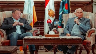 على سبيل الإعارة ..فرج عامر: مدافع الأهلي يقترب من الانضمام إلى سموحة