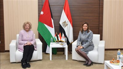 وزيرة الثقافة المصرية تستقبل نظيرتها الأردنية عقب افتتاح معرض القاهرة الدولي للكتاب 