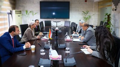 وزيرة البيئة تلتقى رائد المناخ لمؤتمر المناخ COP27 