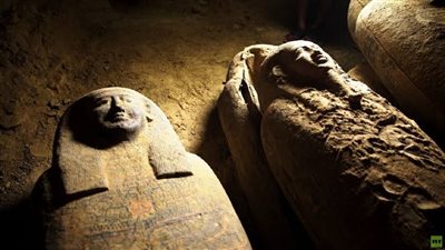 أحدث الاكتشاف الأثرية في مصر.. بينهم تمثال ميسي