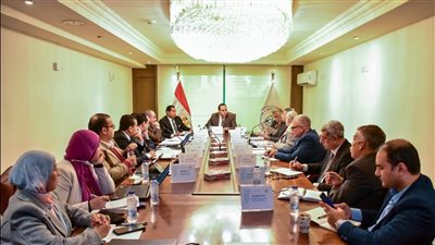 رئيس الرعاية الصحية يعتمد تقرير الأداء الفني والمالي للنصف الأول من العام المالي 2023/2022