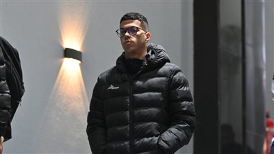 أسامة نبيه يحسم الجدل حول رحيل إمام عاشور عن الزمالك