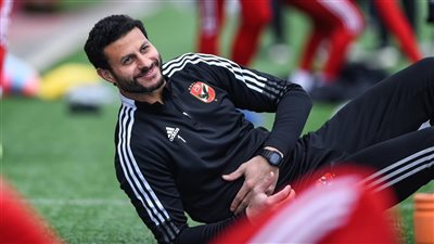 عبد الحفيظ يكشف حقيقة رحيل محمد الشناوي عن الأهلي بعد مونديال الاندية
