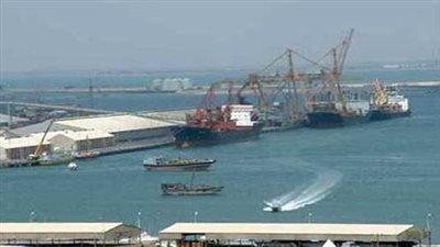 اغلاق مواني السويس البحري لسوء الاحوال الجوية