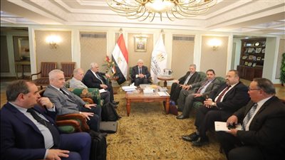 وزير التعليم العالى يلتقي وفدى الاتحاد الجغرافي الدولي والجمعية الجغرافية المصرية