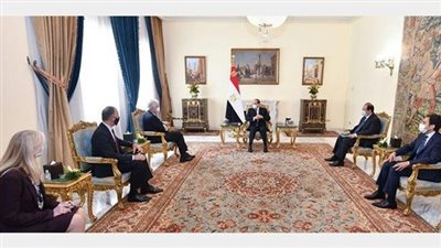 الرئيس السيسي يستقبل مدير وكالة الاستخبارات المركزية الأمريكية