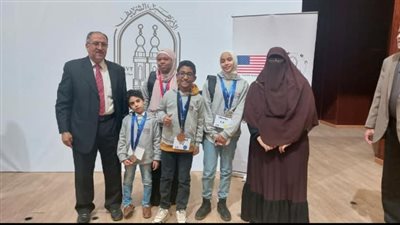 رئيس الأزهر يهنيء طلاب  السويس الفائزين في مسابقة نحلة الأزهر