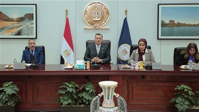 وزيرا السياحة والآثار والقوى العاملة يجتمعان لبحث سبل التنسيق والتعاون 