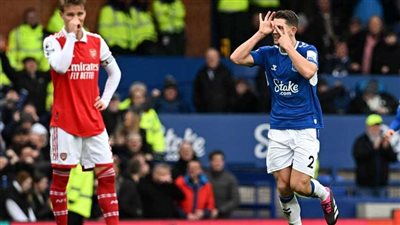 إيفرتون يعرقل آرسنال بهدف تاركوفسكي في الدوري الإنجليزي