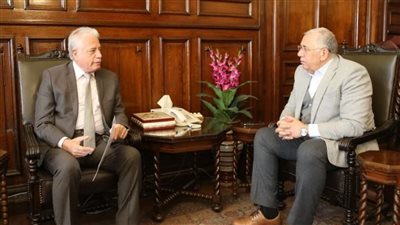 وزير الزراعة ومحافظ جنوب سيناء يبحثان الموضوعات المشتركة في مجالات الزراعة والطب البيطري والثروة السمكية 