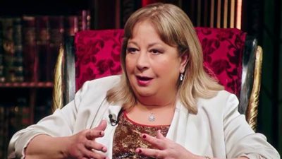 رحلة سمية الألفي مع السرطان.. عام من المعانأة